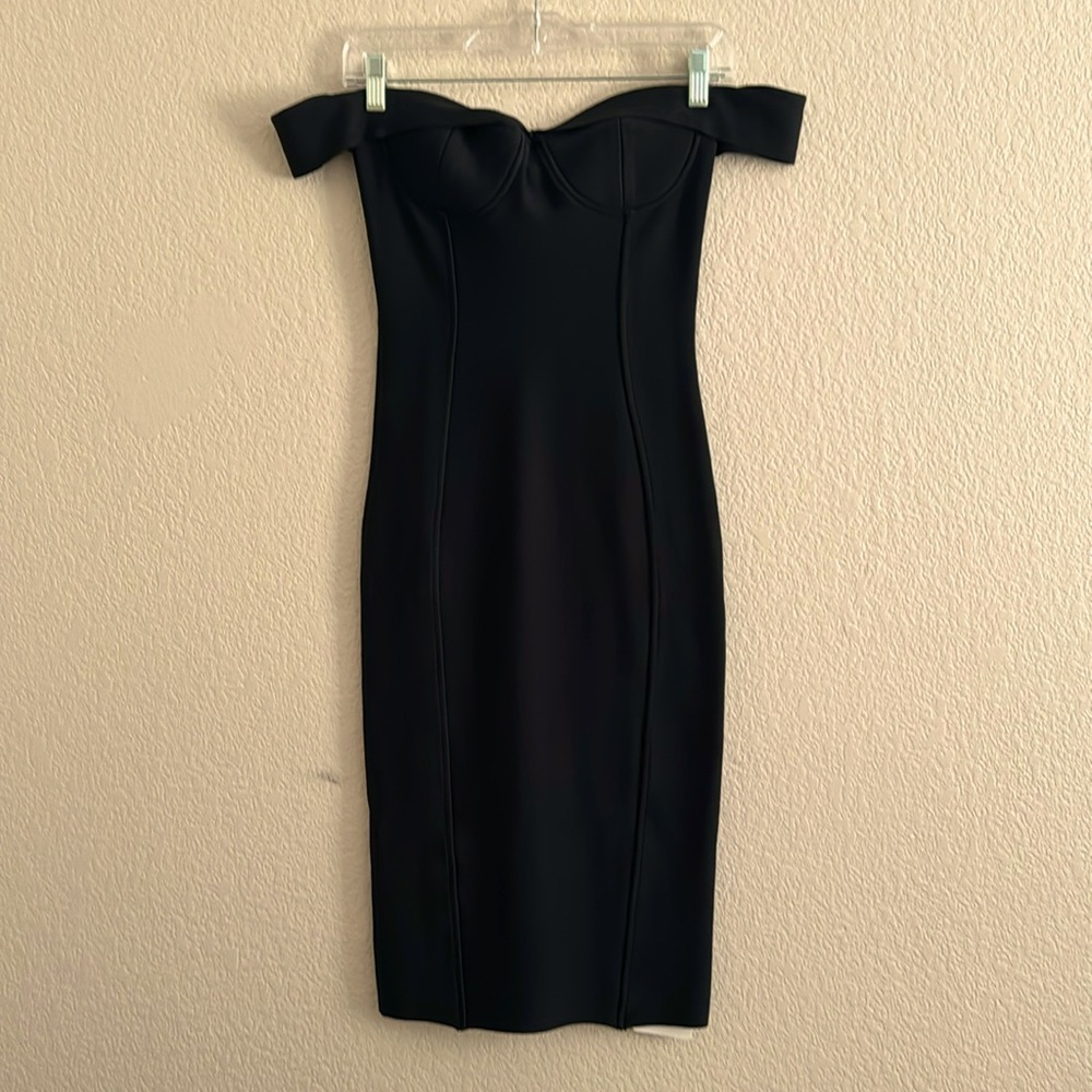 Off the Shoulder Midi Dress